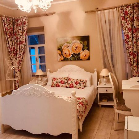 The White Hotel Алачати Екстер'єр фото